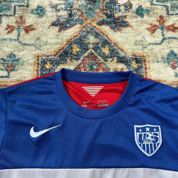 Nike Team USA Soccer Jersey Small - Picture 4 of 7